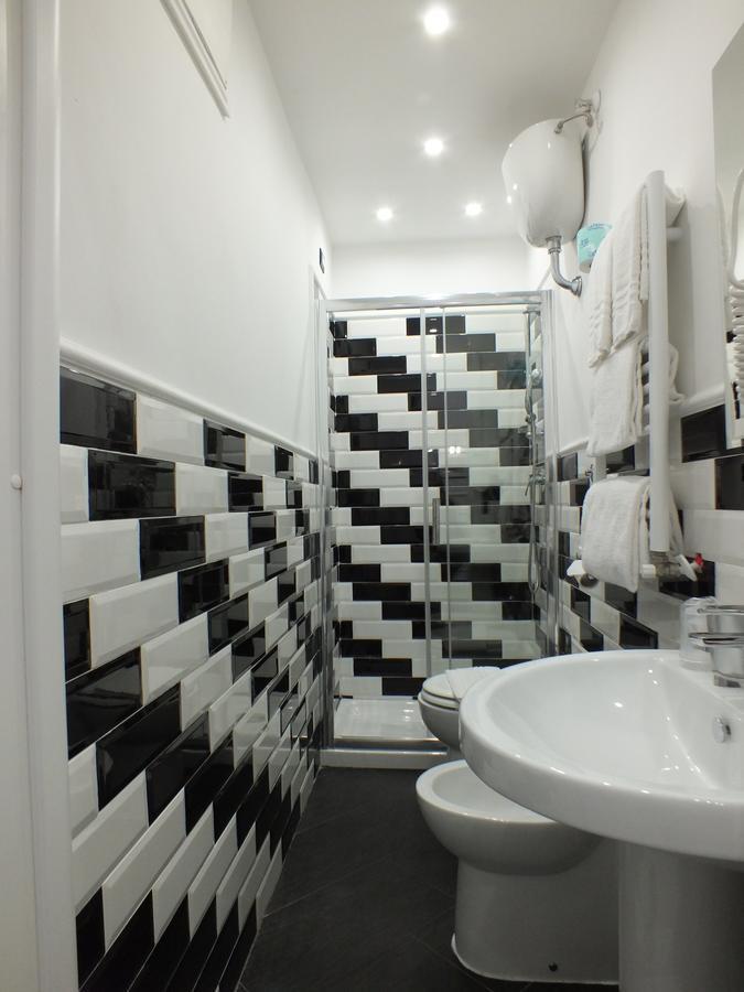 Guest House Piazza Navona Рим Екстериор снимка