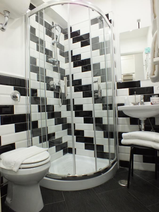 Guest House Piazza Navona Рим Екстериор снимка