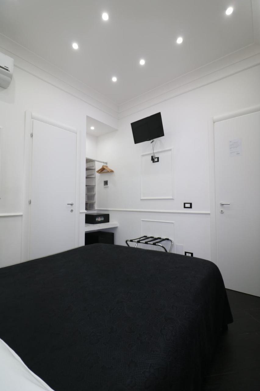 Guest House Piazza Navona Рим Екстериор снимка
